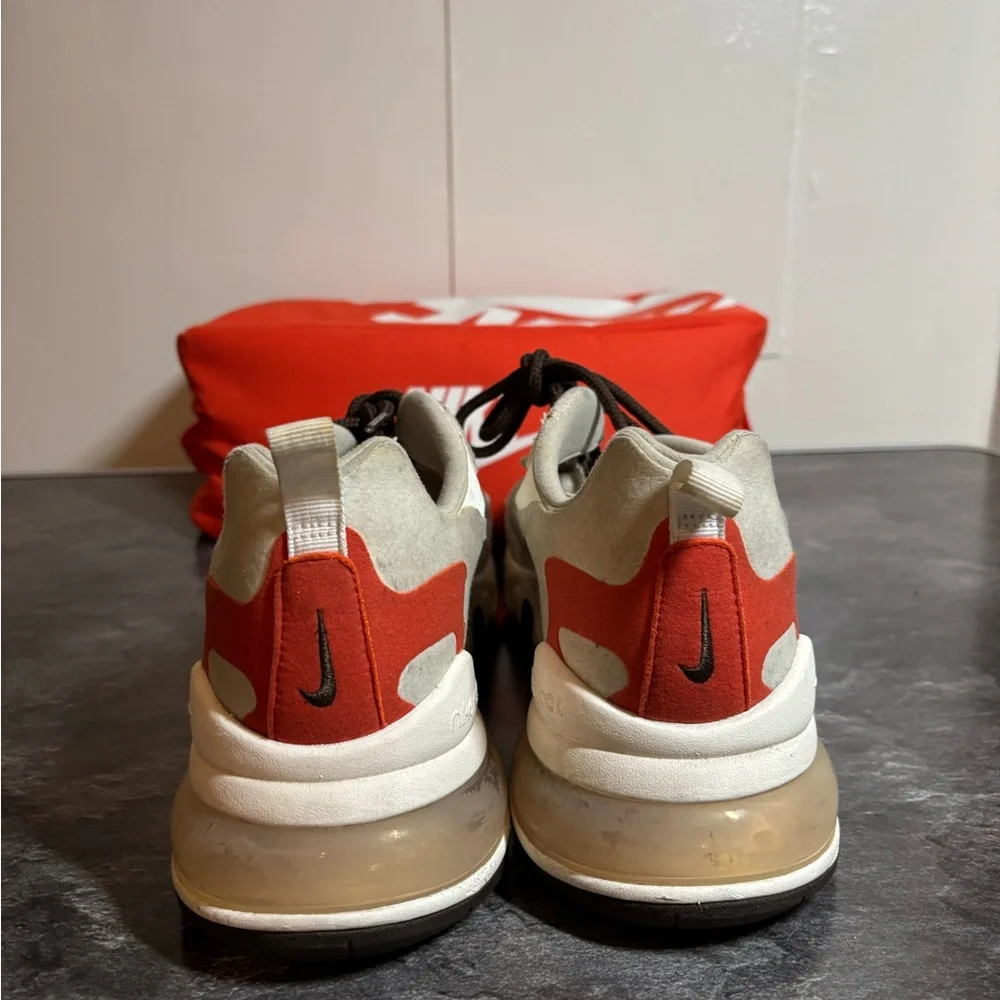 Nike Men's White and Red Sneakers - Picture 3 of 5